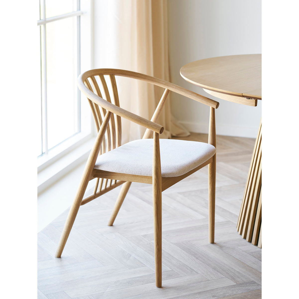 Scaun de dining, lemn de stejar, șezut din material textil, natur/nisipiu, HN1286