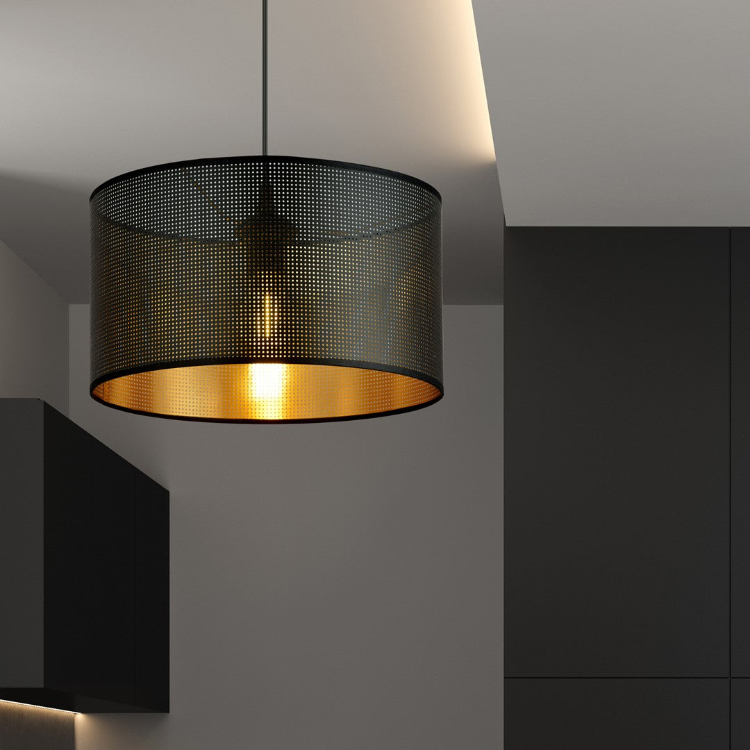 Lampa suspendata cu abrajur negru Aston