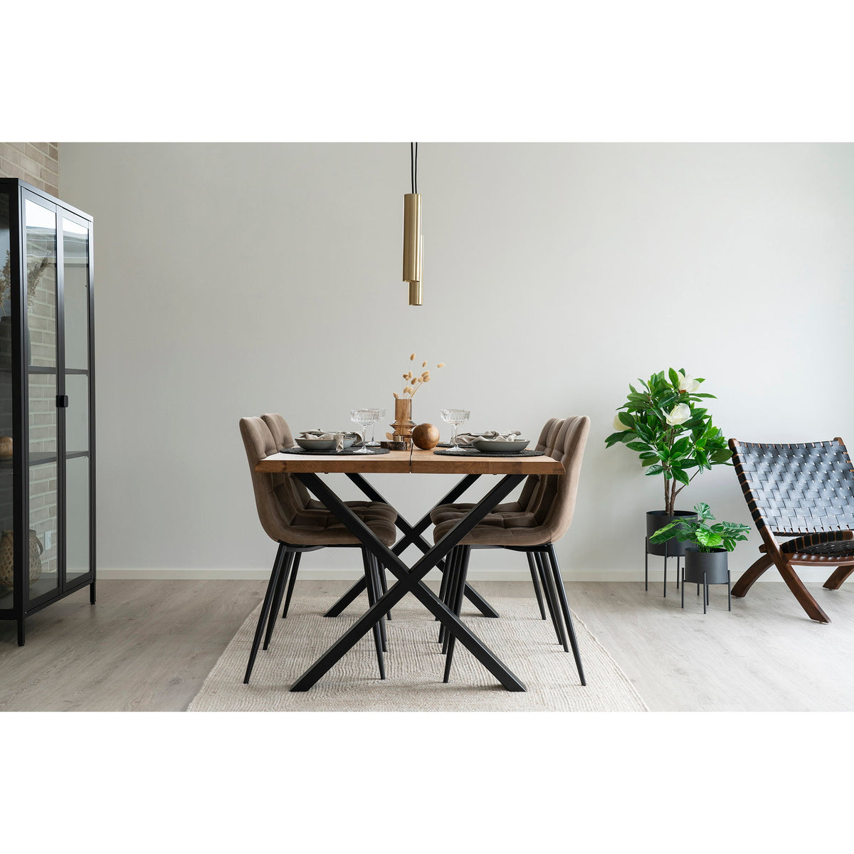 Masă de dining cu margine ondulată, stejar, natur, pregătită pentru extensii, 95x140x75 cm