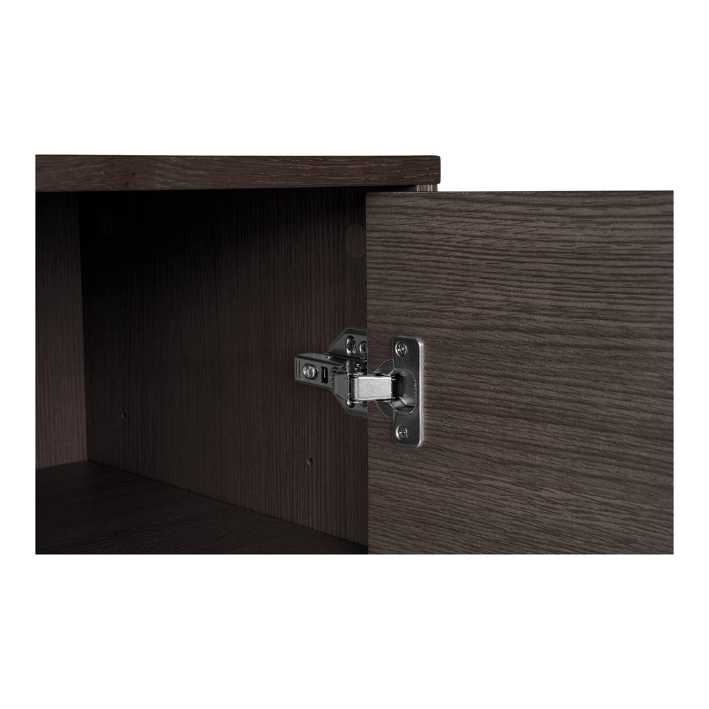 Comodă, 3 sertare, 2 uși, furnir de stejar, fumuriu, picioare din metal negru, 150x40x74 cm