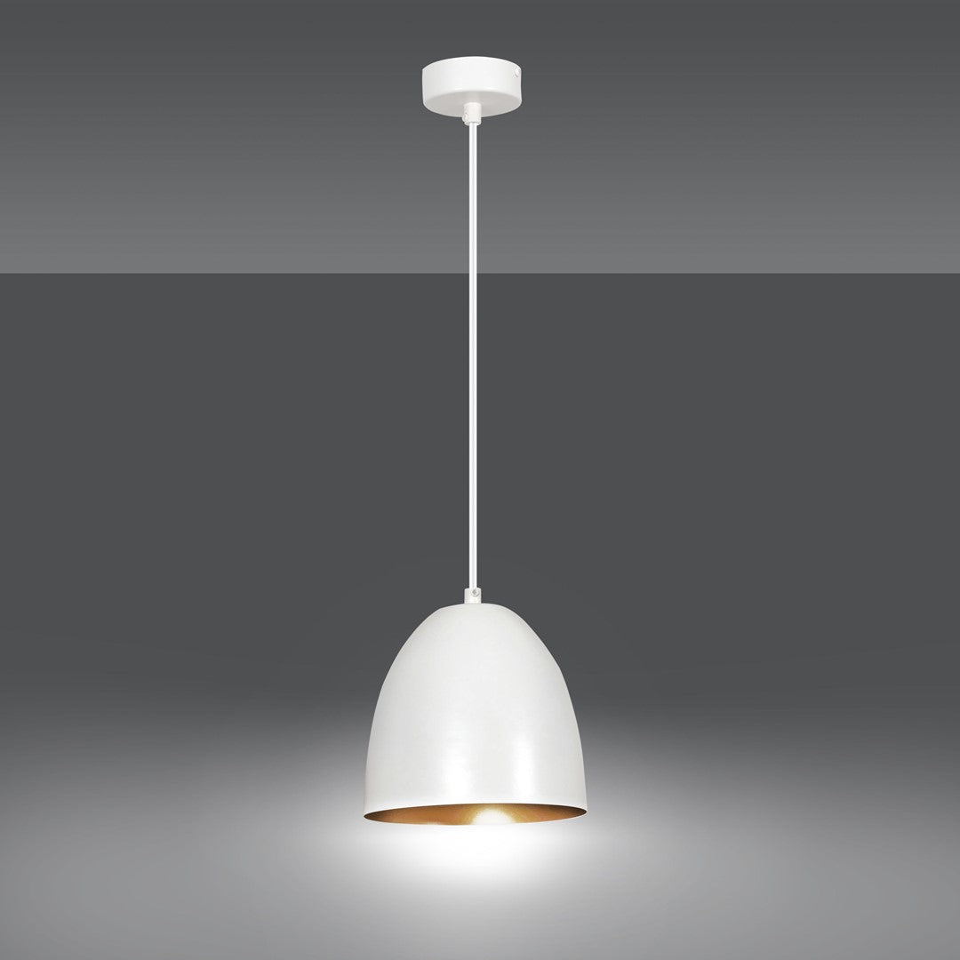 Lampa suspendata cu abajur metalic alb cu acente aurii Lenox