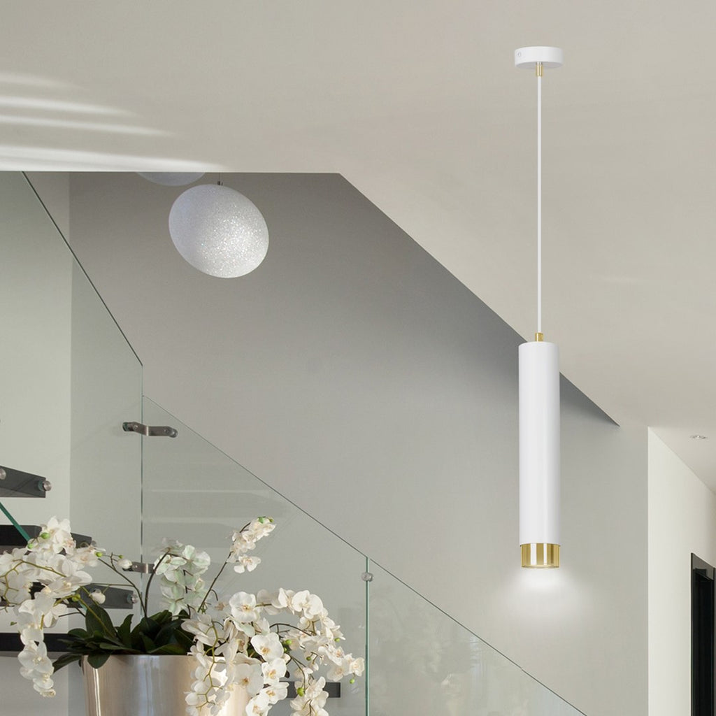 Lampa suspendata alba cu accente aurii in forma de tub Kibo