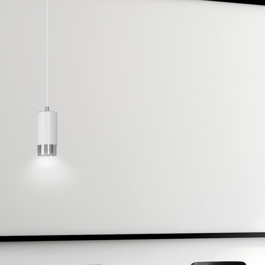 Lampa suspendata din metal alb cu accente cromate Fumiko