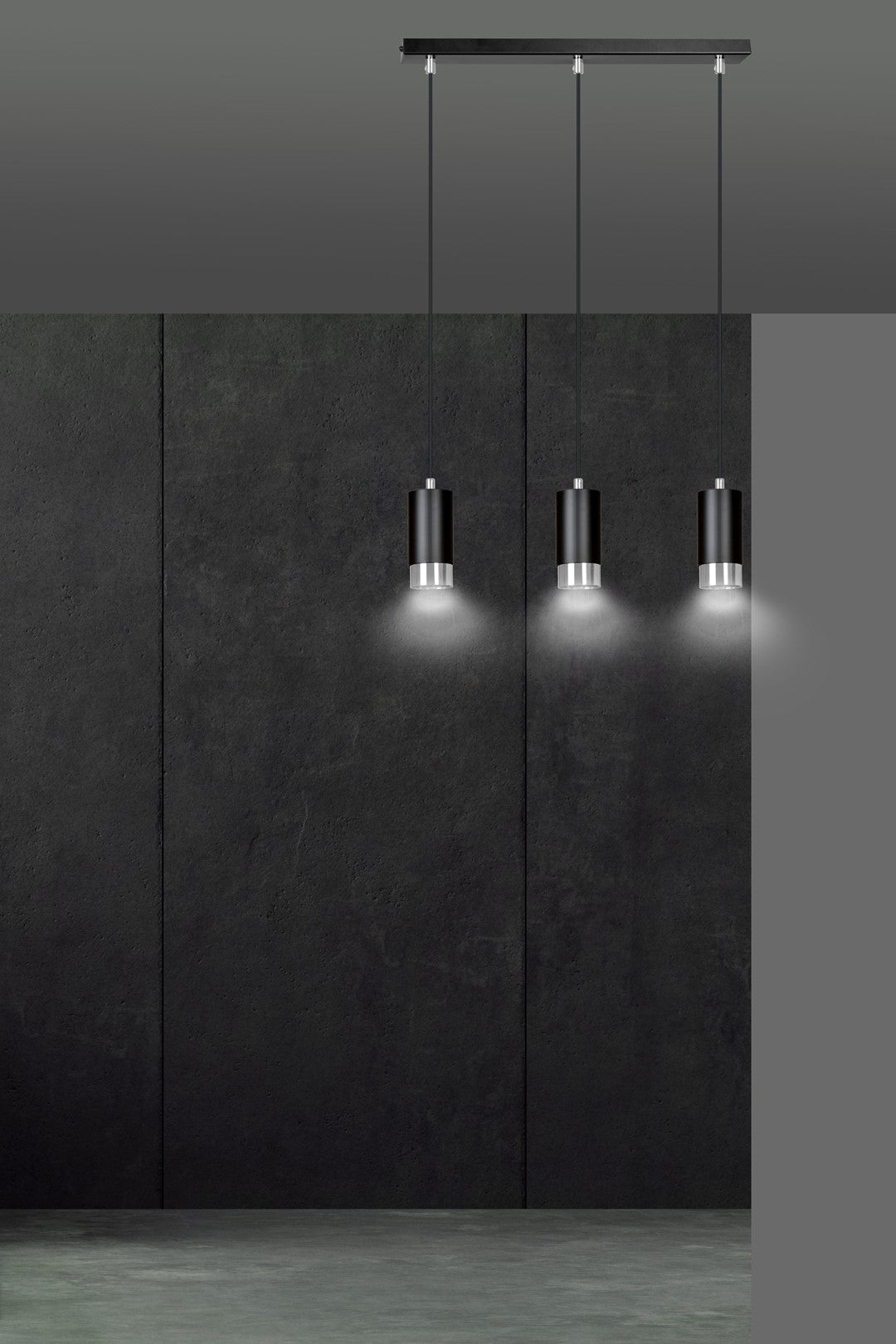 Lampa suspendata din metal negru cu accente cromate 3 lumini Fumiko