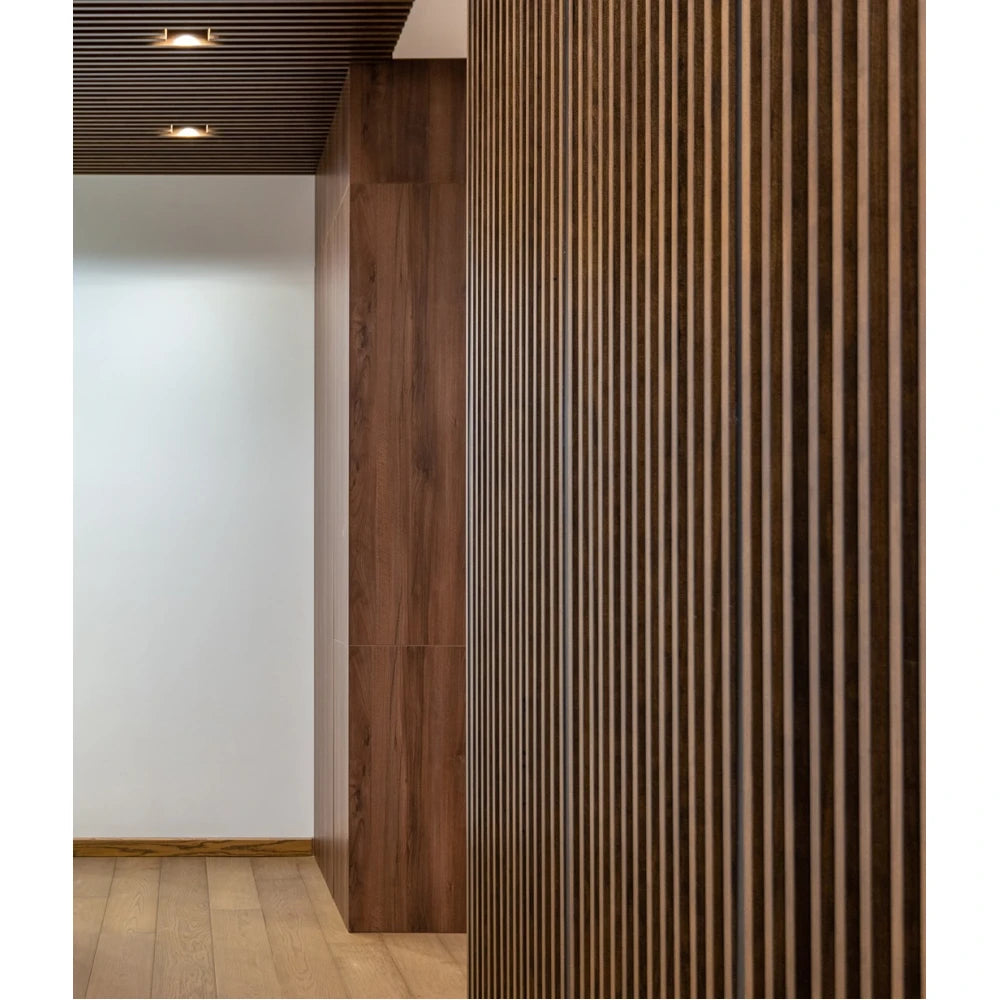 Panou decorativ riflaj polimer dur Lamelli Stretto Dark Oak