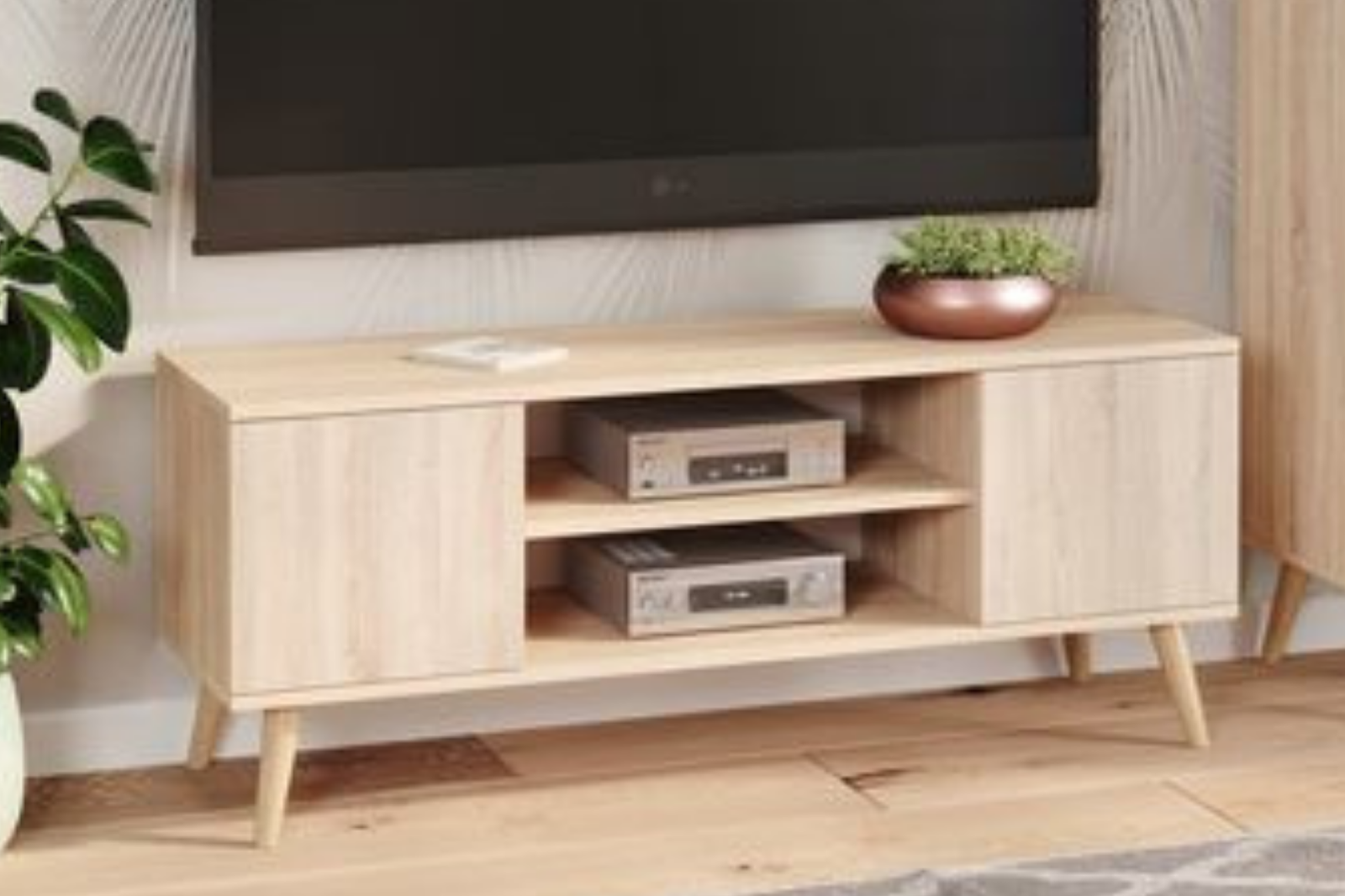 Comoda TV Sonoma Oak in stil scandinav Focus